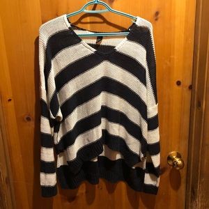 Size M H&M sweater